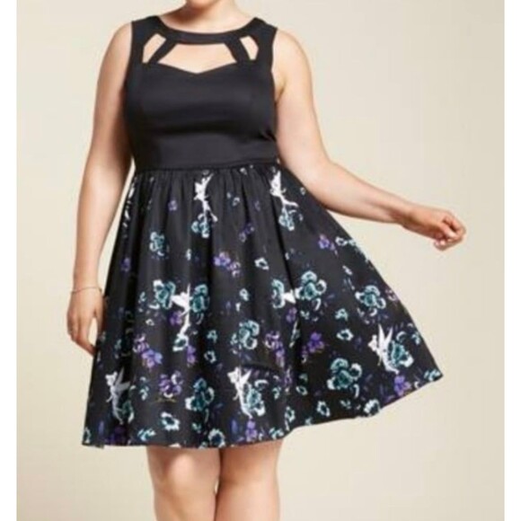 Dress Disney sz 20 Tinker bell theme - Picture 1 of 10